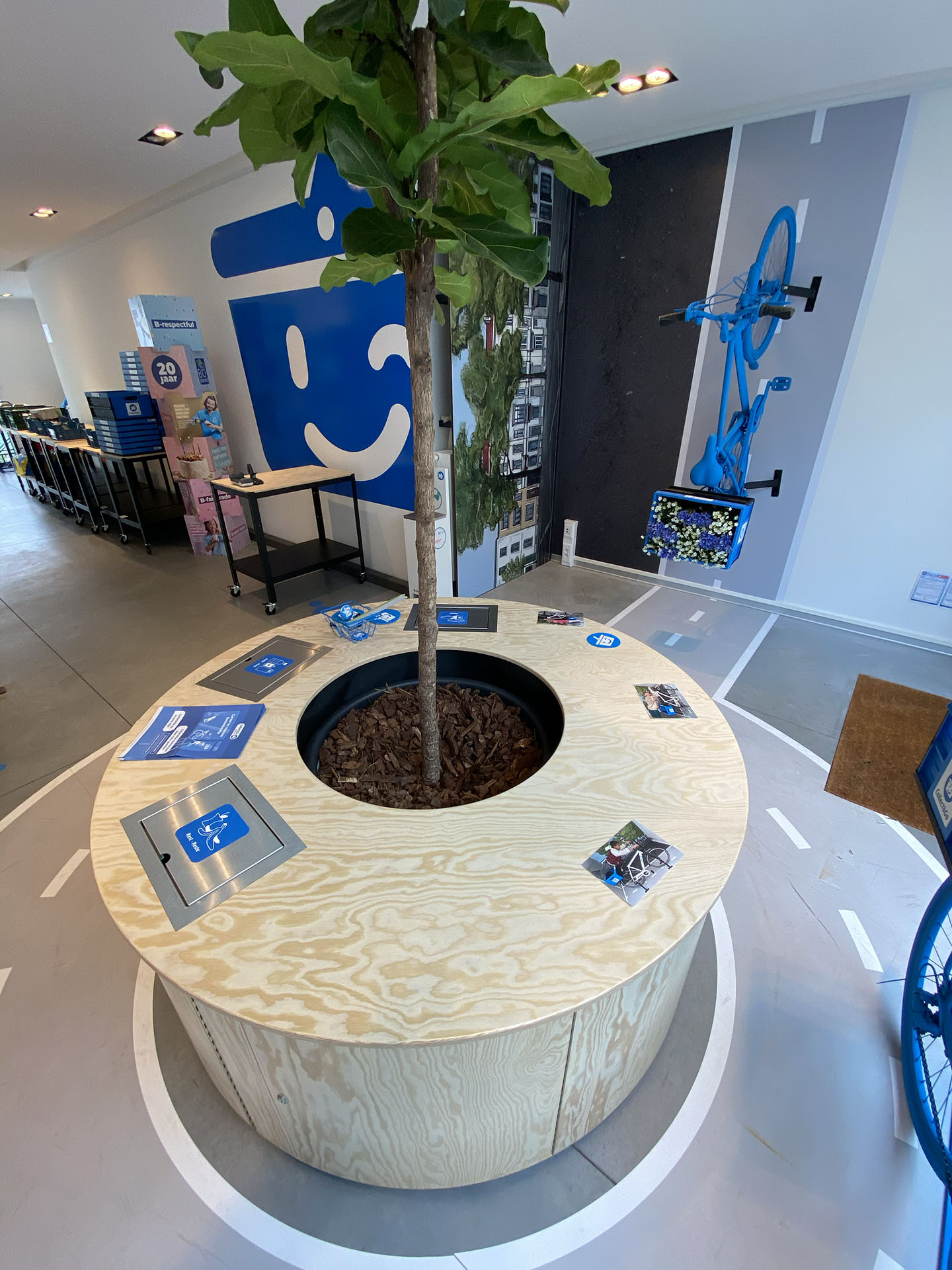 Collect & Go tafel | Woodz Design | Zander Steels