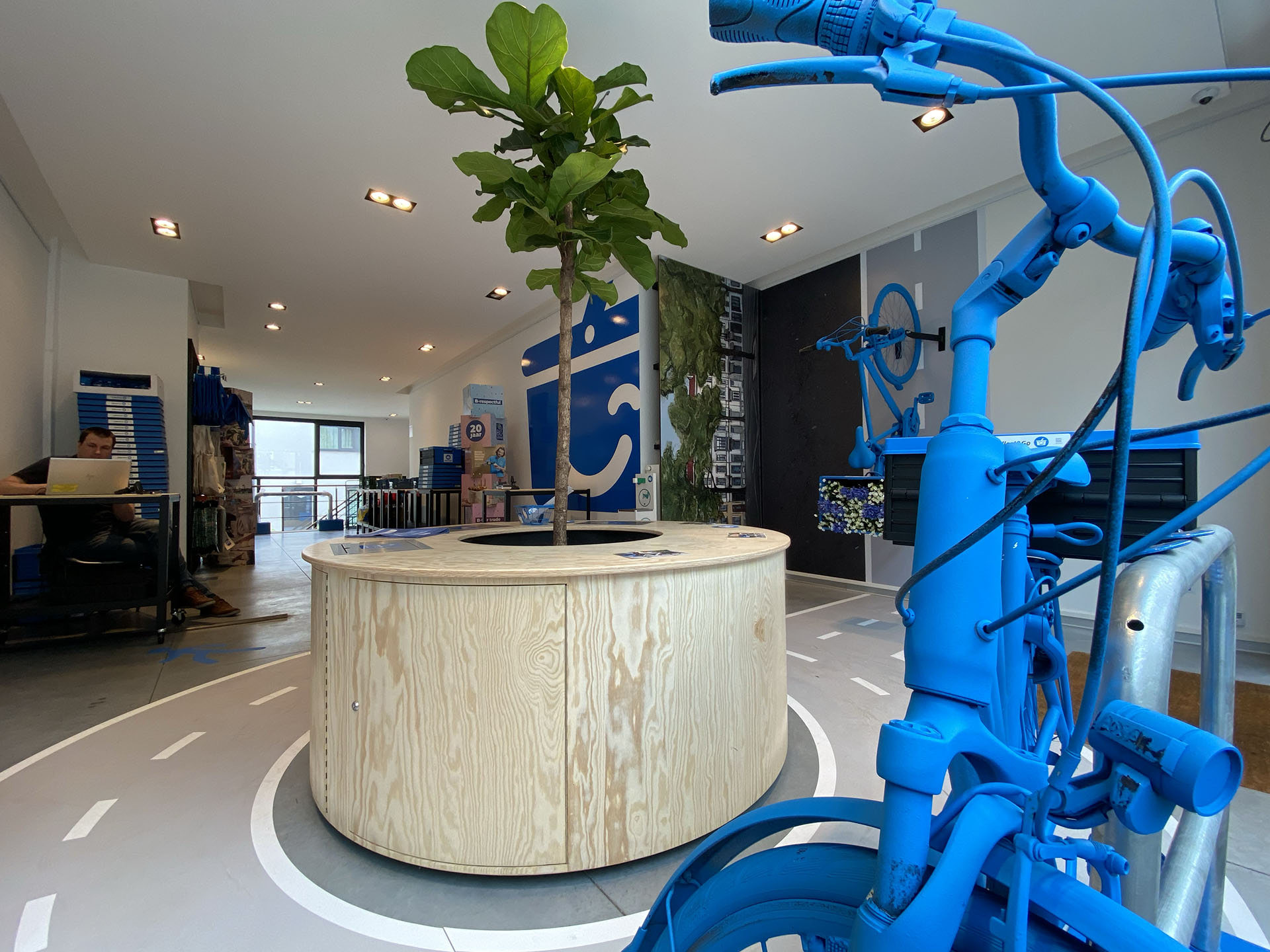 Collect & Go tafel | Woodz Design | Zander Steels