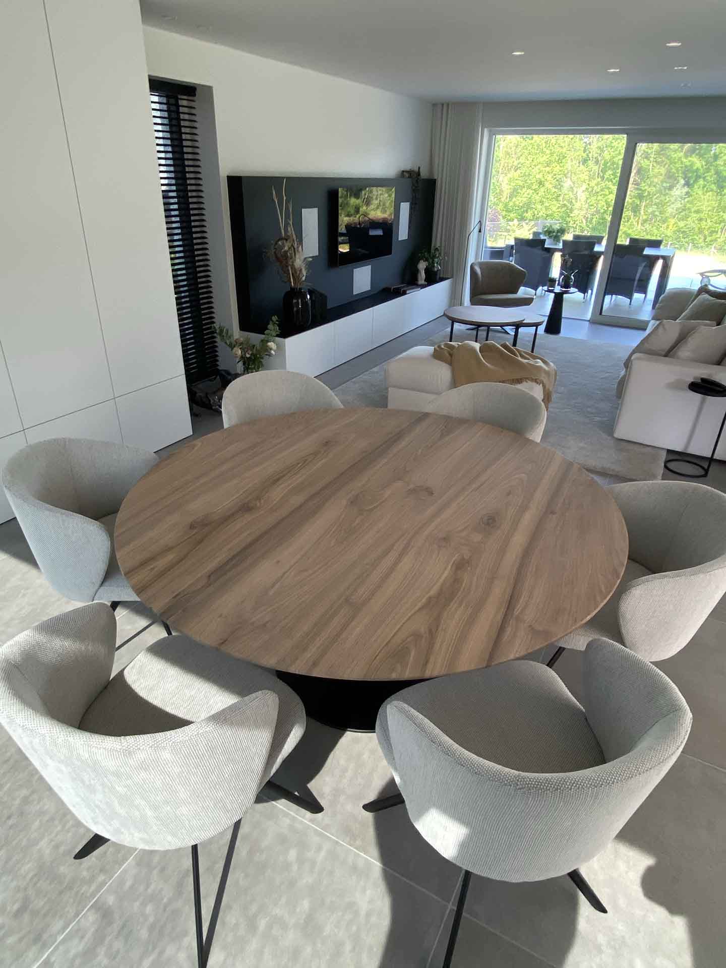 Eettafel met bijpassende salon tafeltjes | Woodz Design | Zander Steels