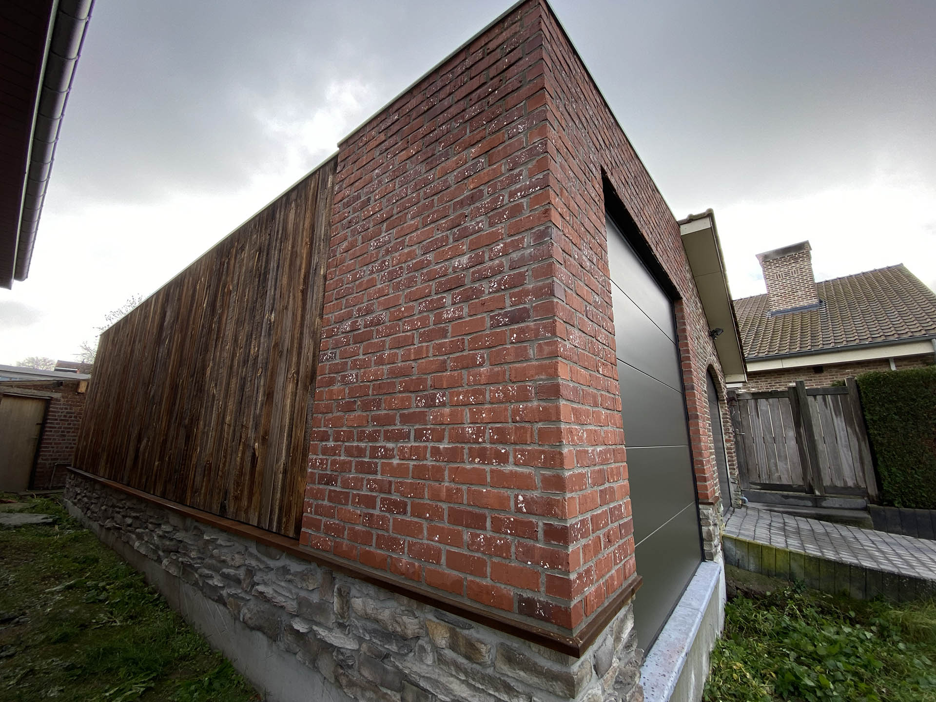 garage | Woodz Design | Zander Steels