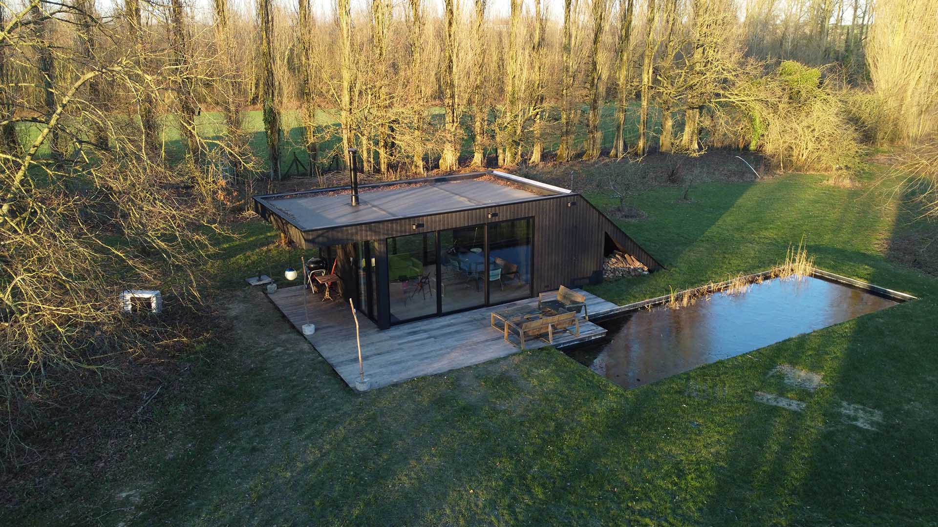 Poolhouse met groen dak | Woodz Design | Zander Steels