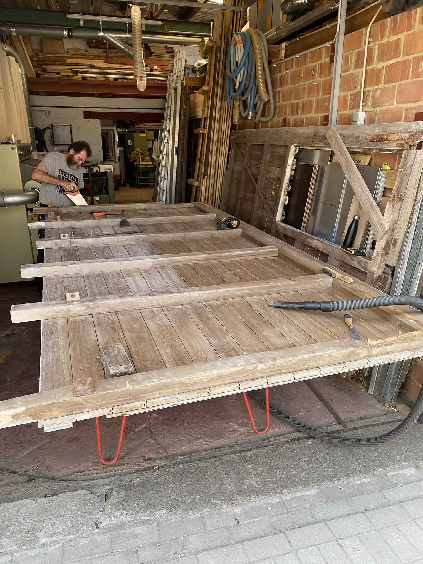 Restauratie schuurpoort | Woodz Design | Zander Steels