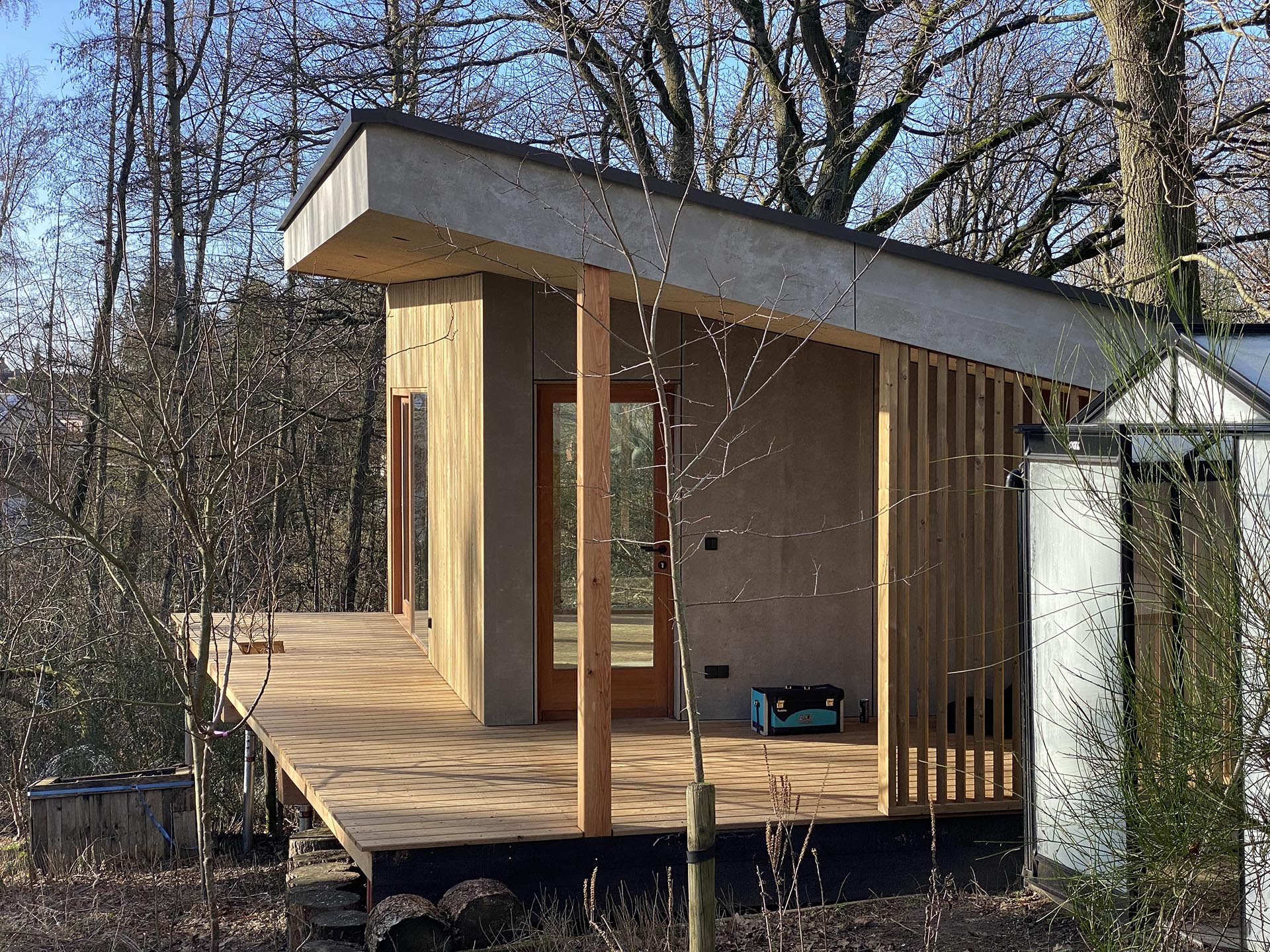 Tuinatelier op stelten | Woodz Design | Zander Steels
